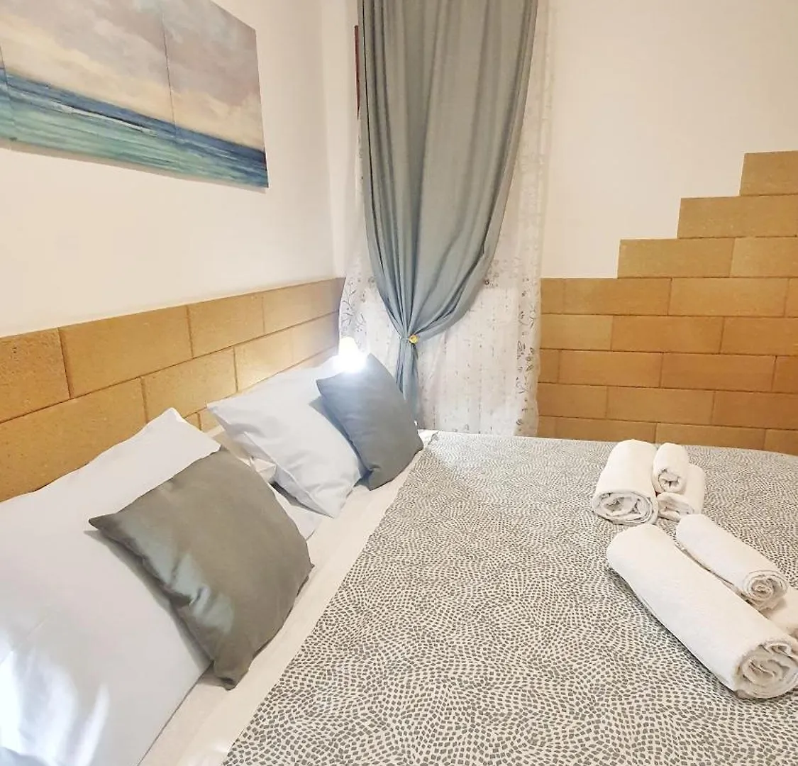 Apartment La Dimora Di Don Vito - Appartamento Confortevole Bari Italy